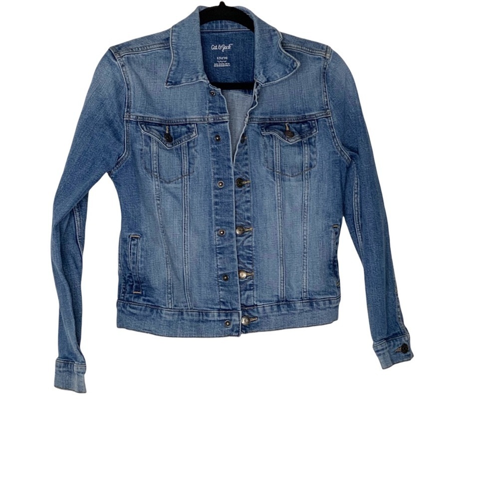 Cat & JACK  medium wash denim jacket. Long sleeves. Size L (kids)